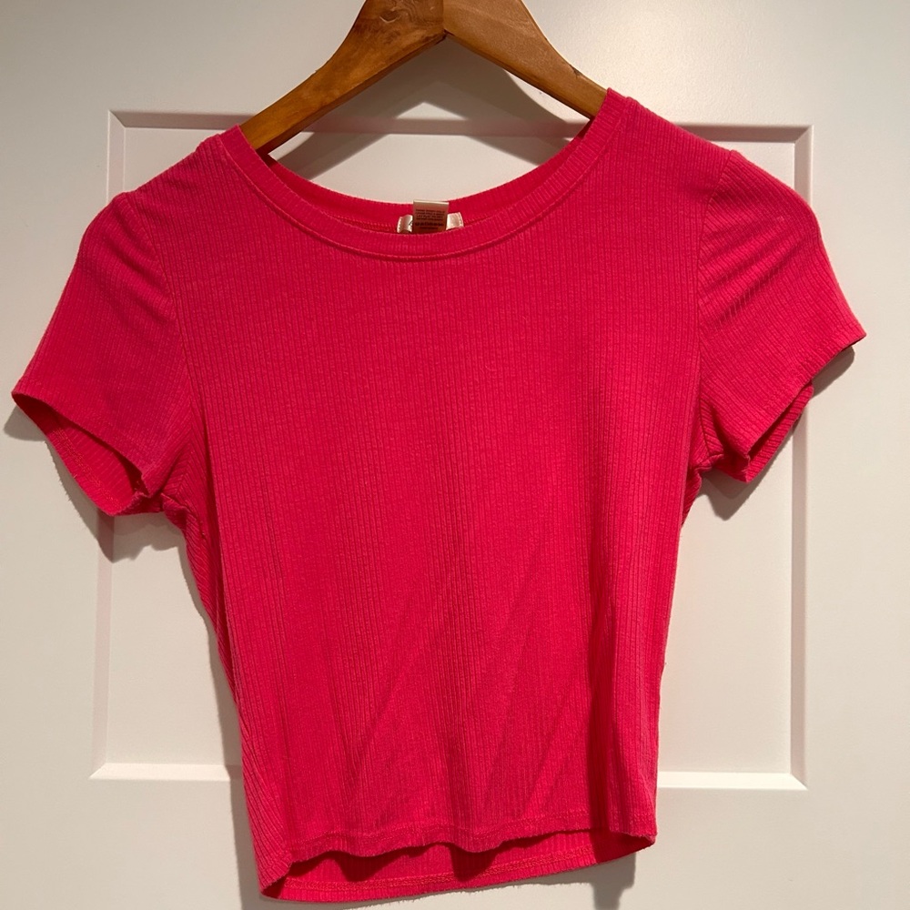Bozzolo Hot Pink Ribbed Crop Top